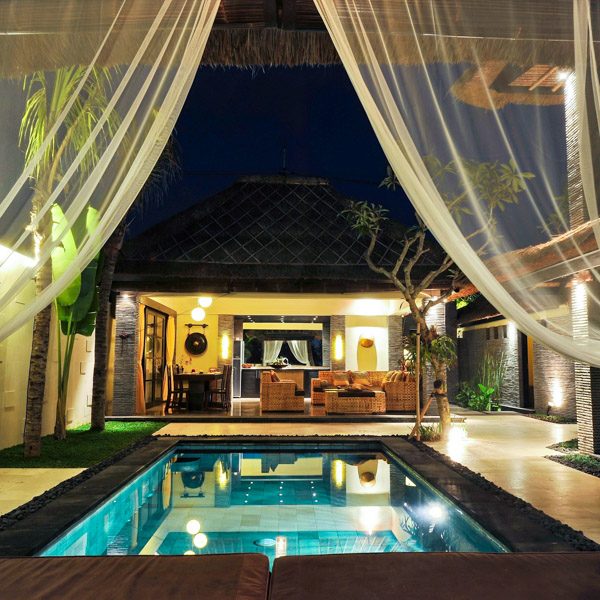 Luxury modern tropical Villa with swimming pool